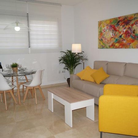 Apartamento Plaza Alfonso XII Malaga Bagian luar foto