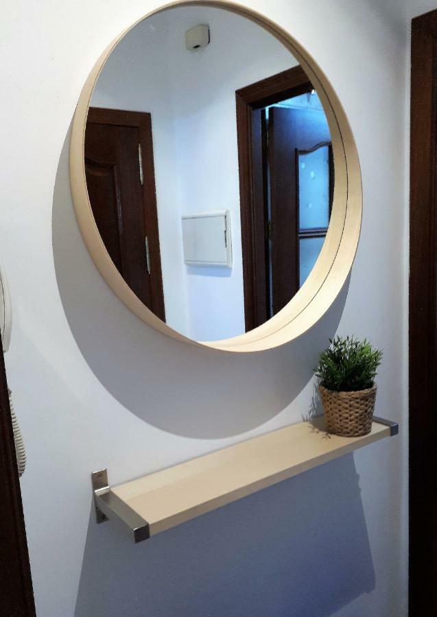 Apartamento Plaza Alfonso XII Malaga Bagian luar foto